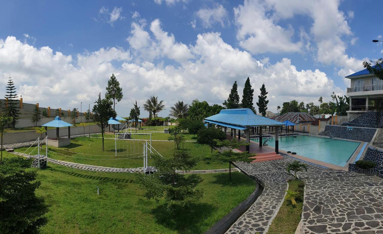 Grand Dian Hotel Guci Tegal  Εξωτερικό φωτογραφία